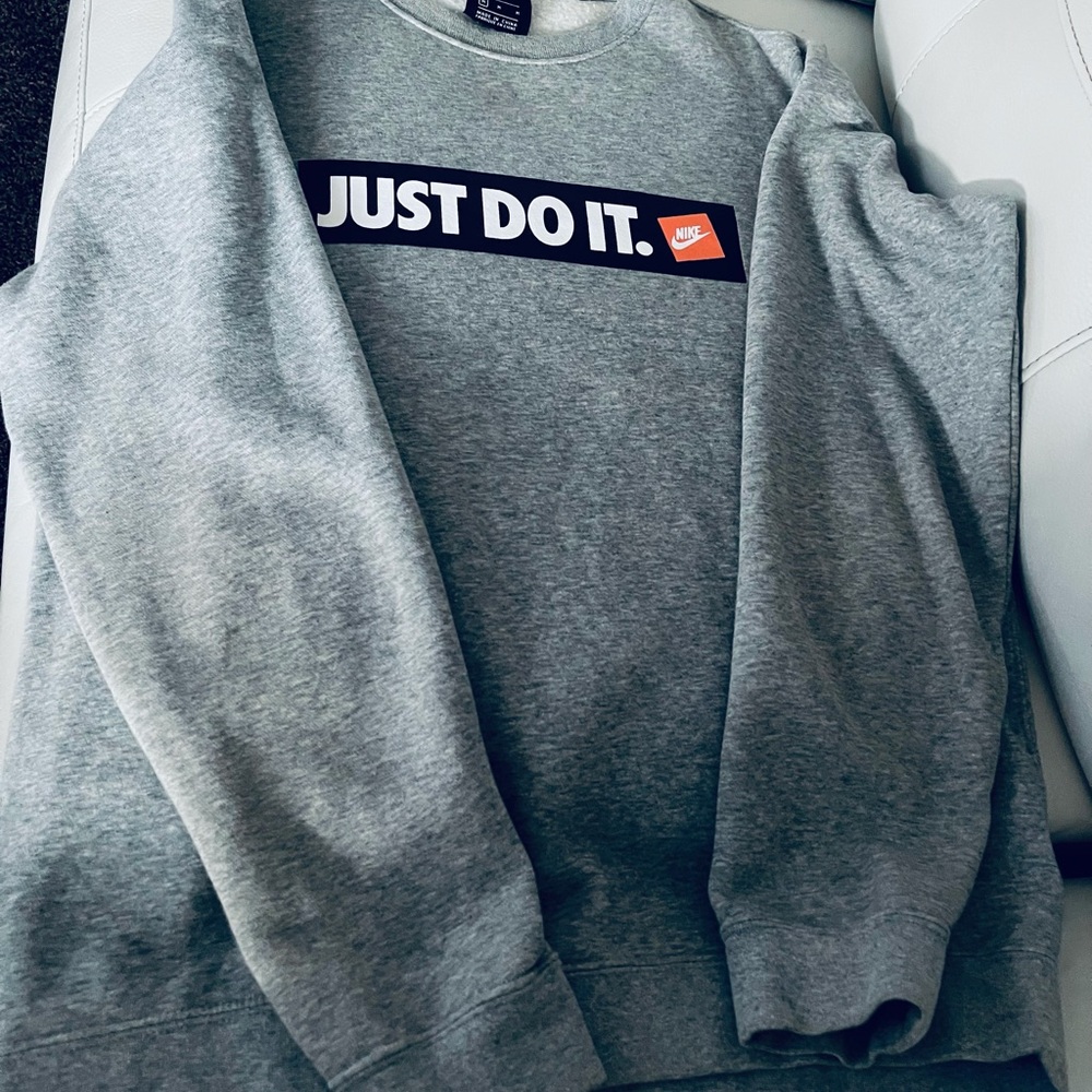Nike JUST DO IT Sweatshirt,  Size M,  Excellent condition